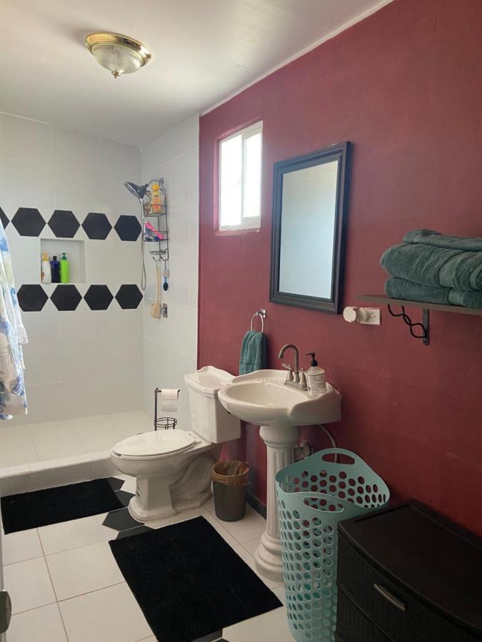 פורטו פנאסקו Large 4 Bedroom Home With Gated Parking מראה חיצוני תמונה